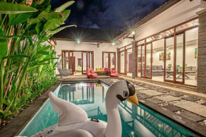 Гостиница Seminyak Happy Villa  Kuta